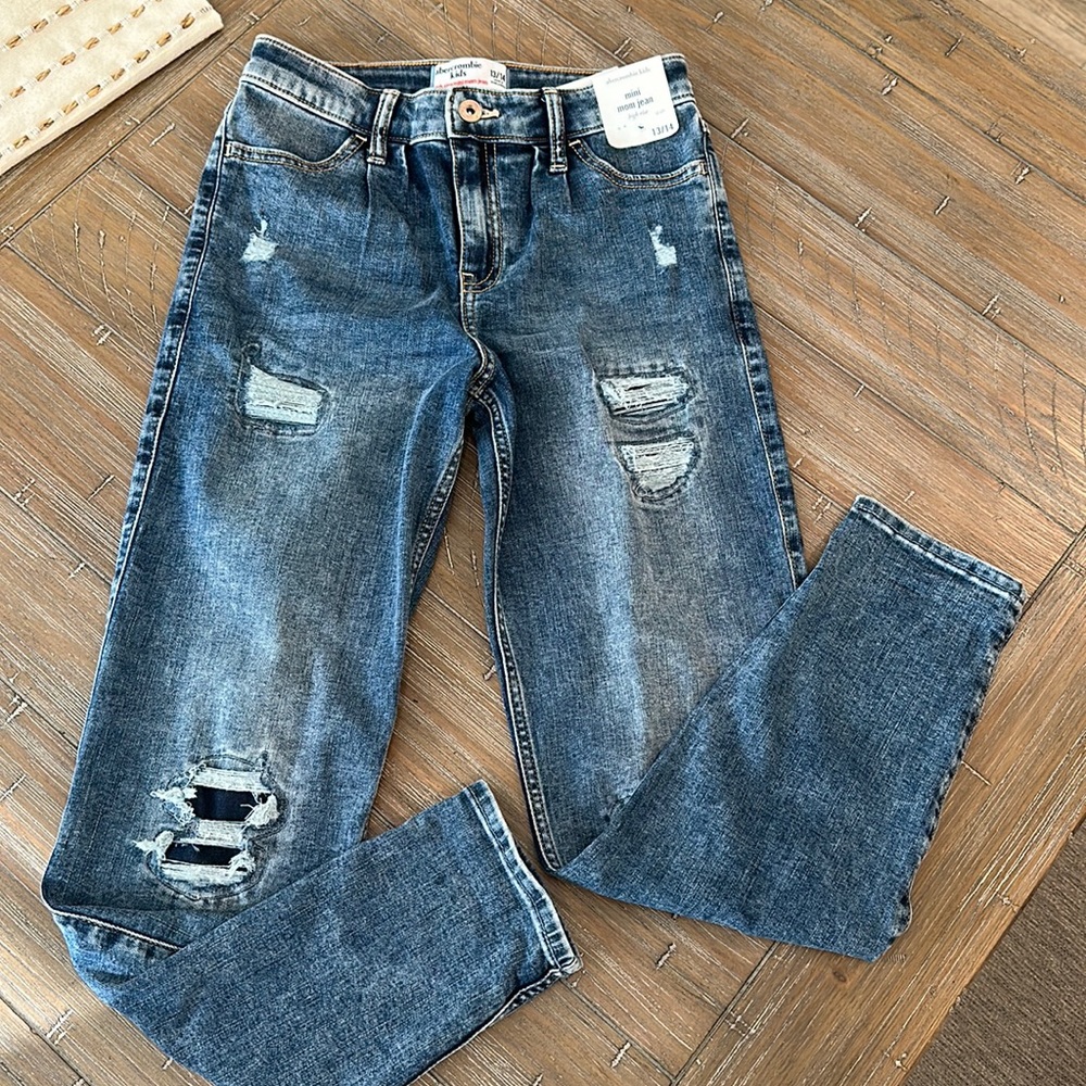Brand new Abercrombie kids jeans.  High rise mom jean